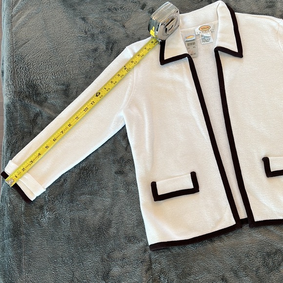 🎉Host Pick 2x🎉Talbots White Open Front Cardigan w/Brown Pipping Small Petite - Picture 8 of 11